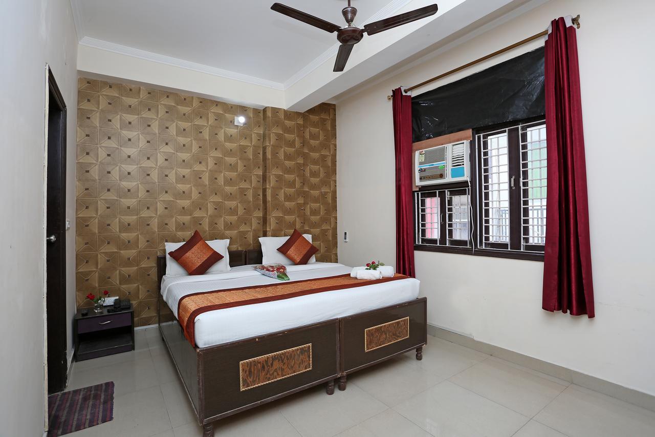 Hotel Avalon New Delhi Exteriör bild