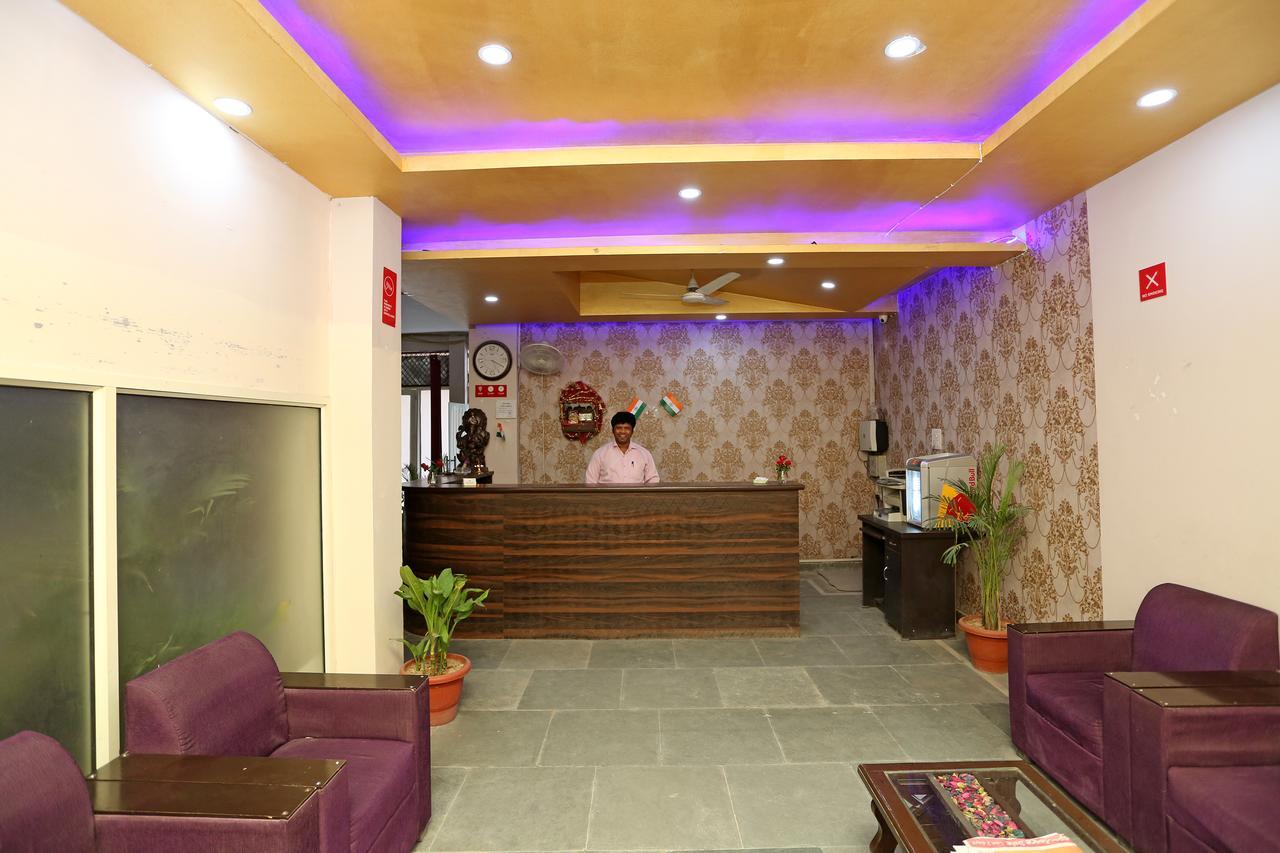 Hotel Avalon New Delhi Exteriör bild